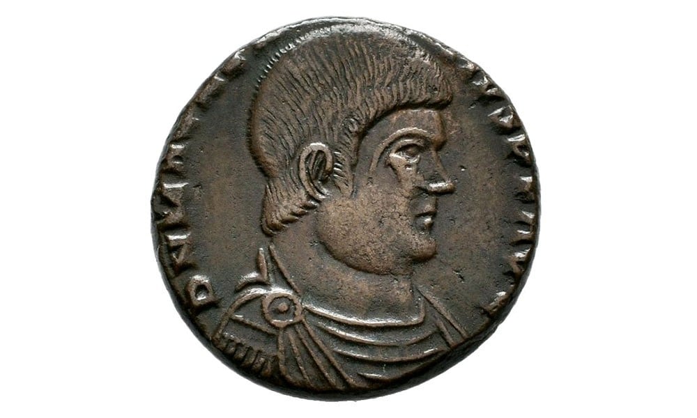 Aes 1 van keizer Magnentius, Koper (geslagen te Rome), 352 n.Chr., Vindplaats onbekend